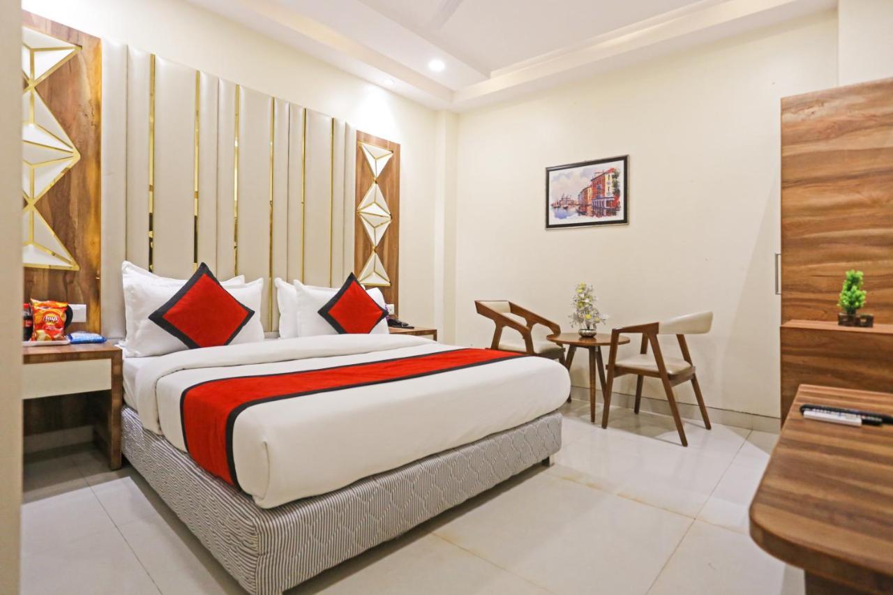 Frank Stay-Newly Built Worth -2Mins Walk From Rk Ashram Metro Satation New Delhi Ngoại thất bức ảnh