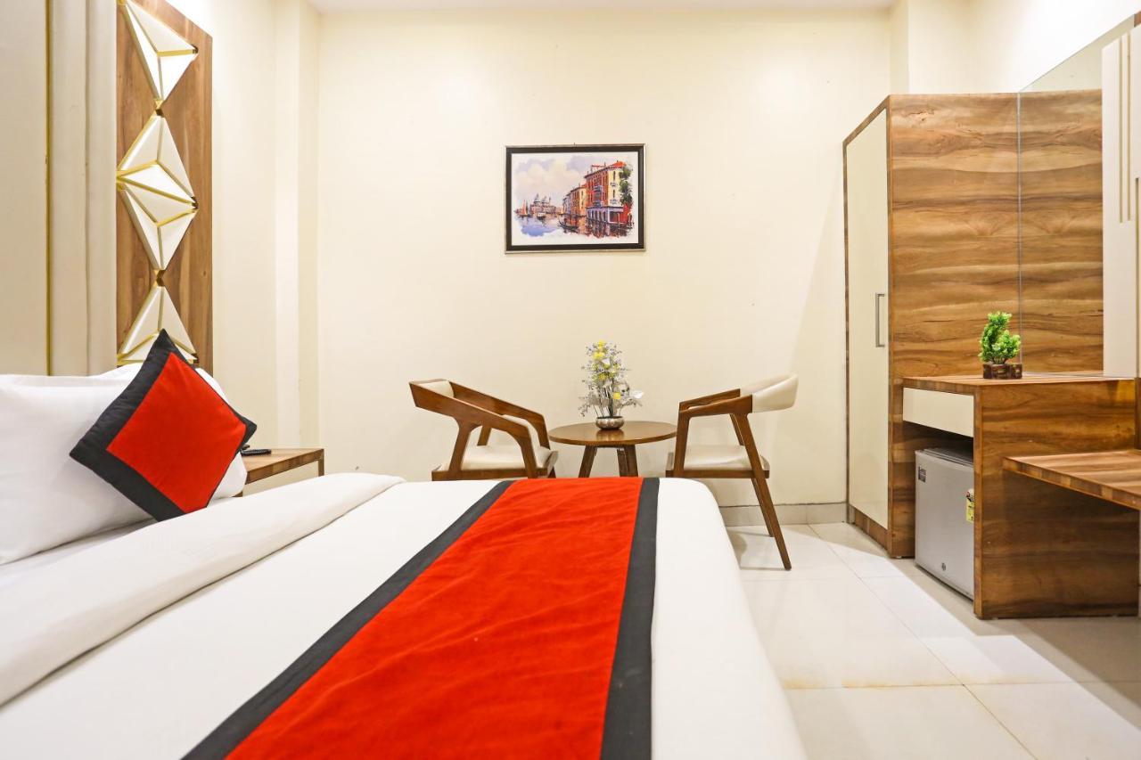 Frank Stay-Newly Built Worth -2Mins Walk From Rk Ashram Metro Satation New Delhi Ngoại thất bức ảnh