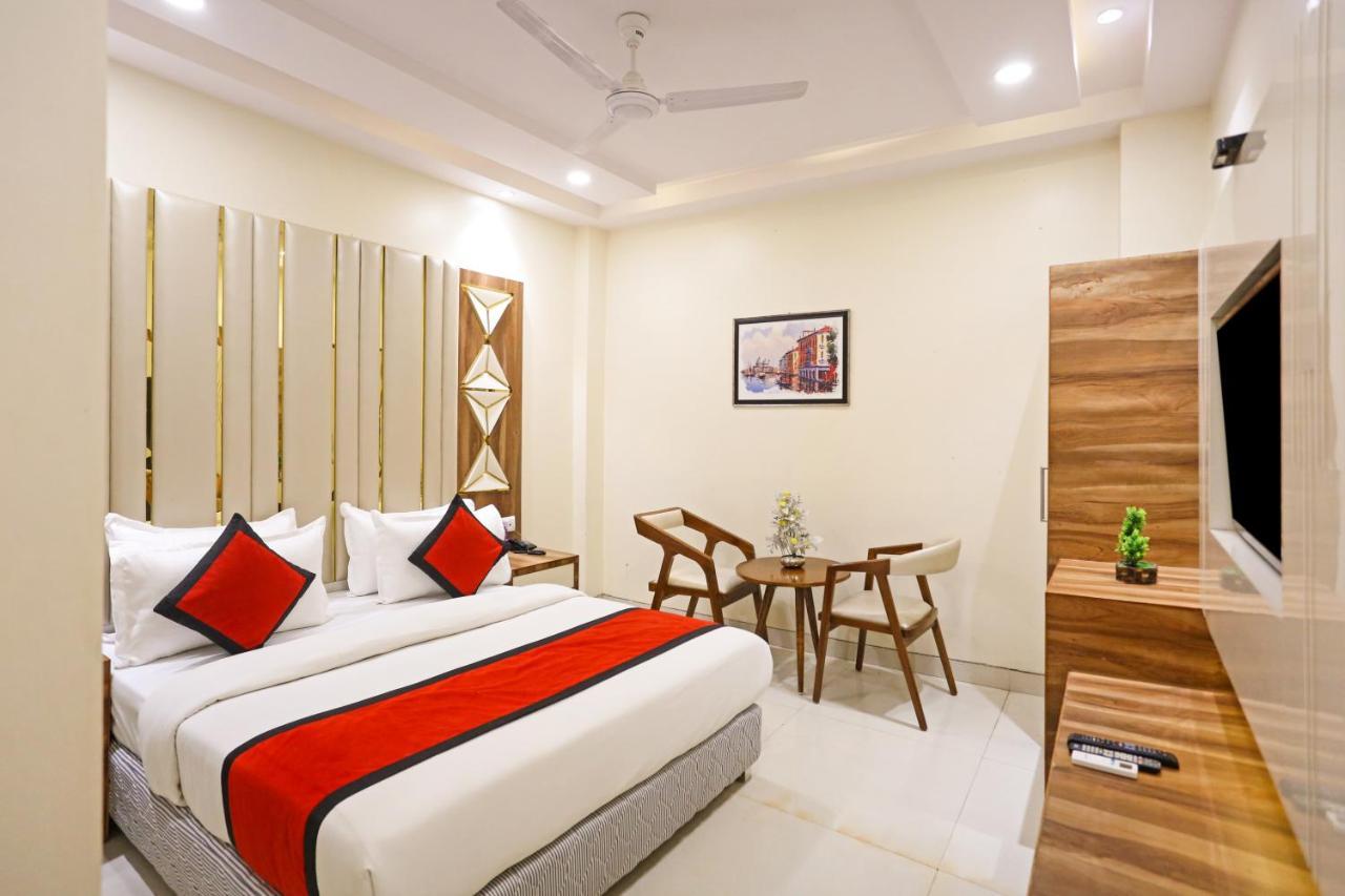 Frank Stay-Newly Built Worth -2Mins Walk From Rk Ashram Metro Satation New Delhi Ngoại thất bức ảnh