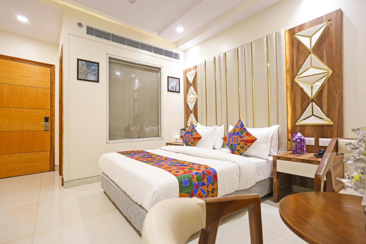 Frank Stay-Newly Built Worth -2Mins Walk From Rk Ashram Metro Satation New Delhi Ngoại thất bức ảnh